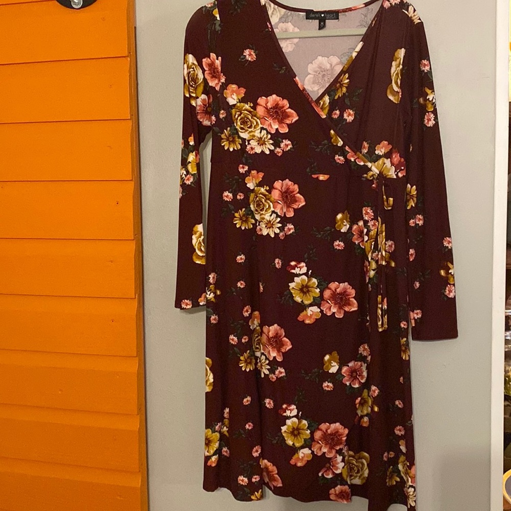 Maternity wrap dress